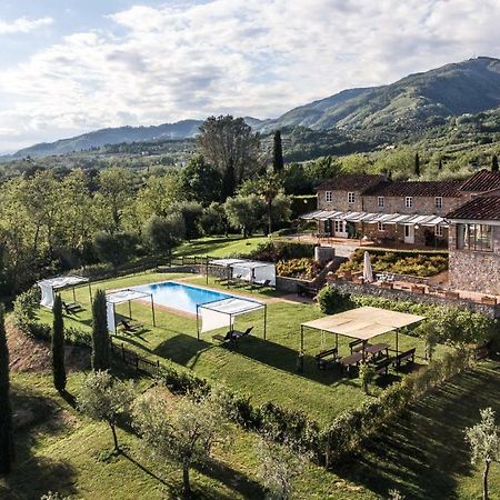 Accogliente Alloggio Con Vista E Piscina Lucca Luaran gambar