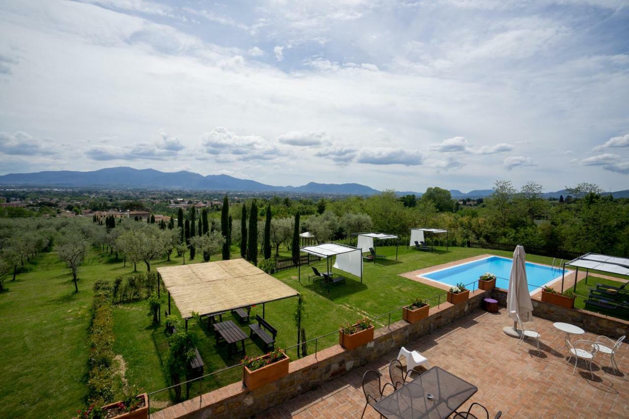 Accogliente Alloggio Con Vista E Piscina Lucca Luaran gambar